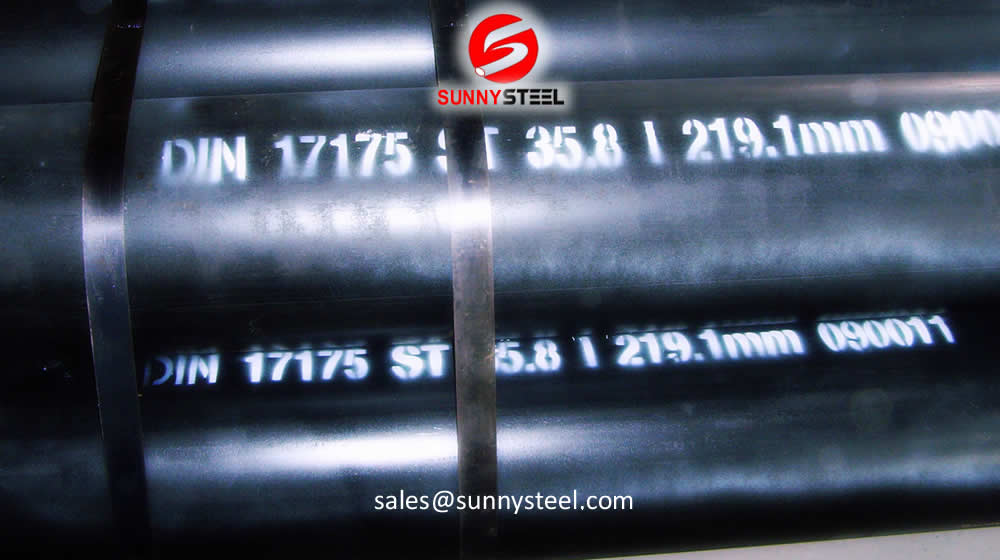 DIN 17175-79无缝钢管＂>
    </div>
    <h2>din17175材料对照表</h2>
    <p>DIN 17175钢管用于锅炉装置、高压管道和储罐结构以及用于高(градусов 600)温度和高压设备的特殊机械。</p>
    <p>这种合金钢狗万滚球官网管只是一个大类，它有很多分类。我们主要生产DIN 17175 ST35.8,DIN 17175 ST45.8和10CrMo910钢管。</p>
    <div title=